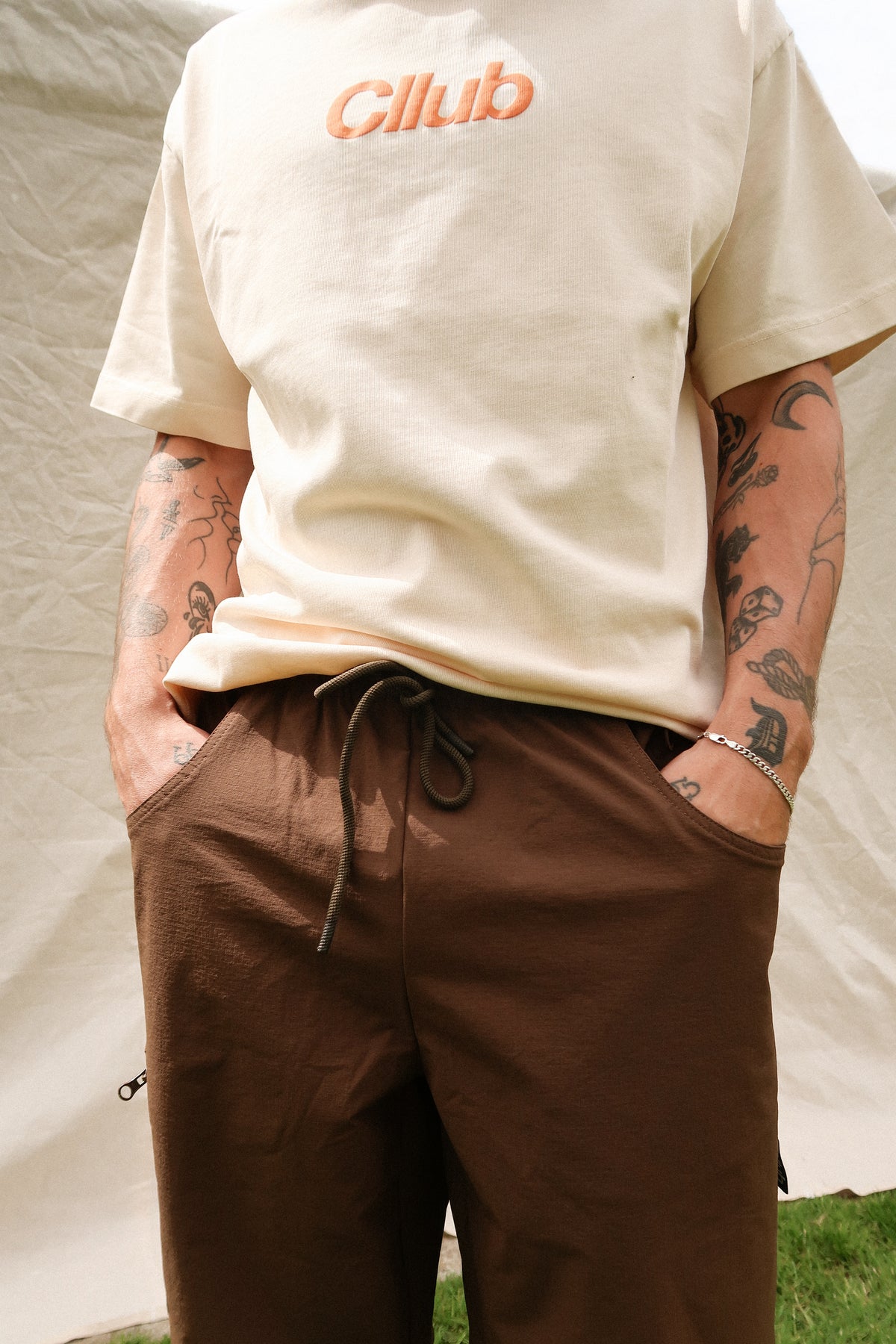 Verse Allday pant bark